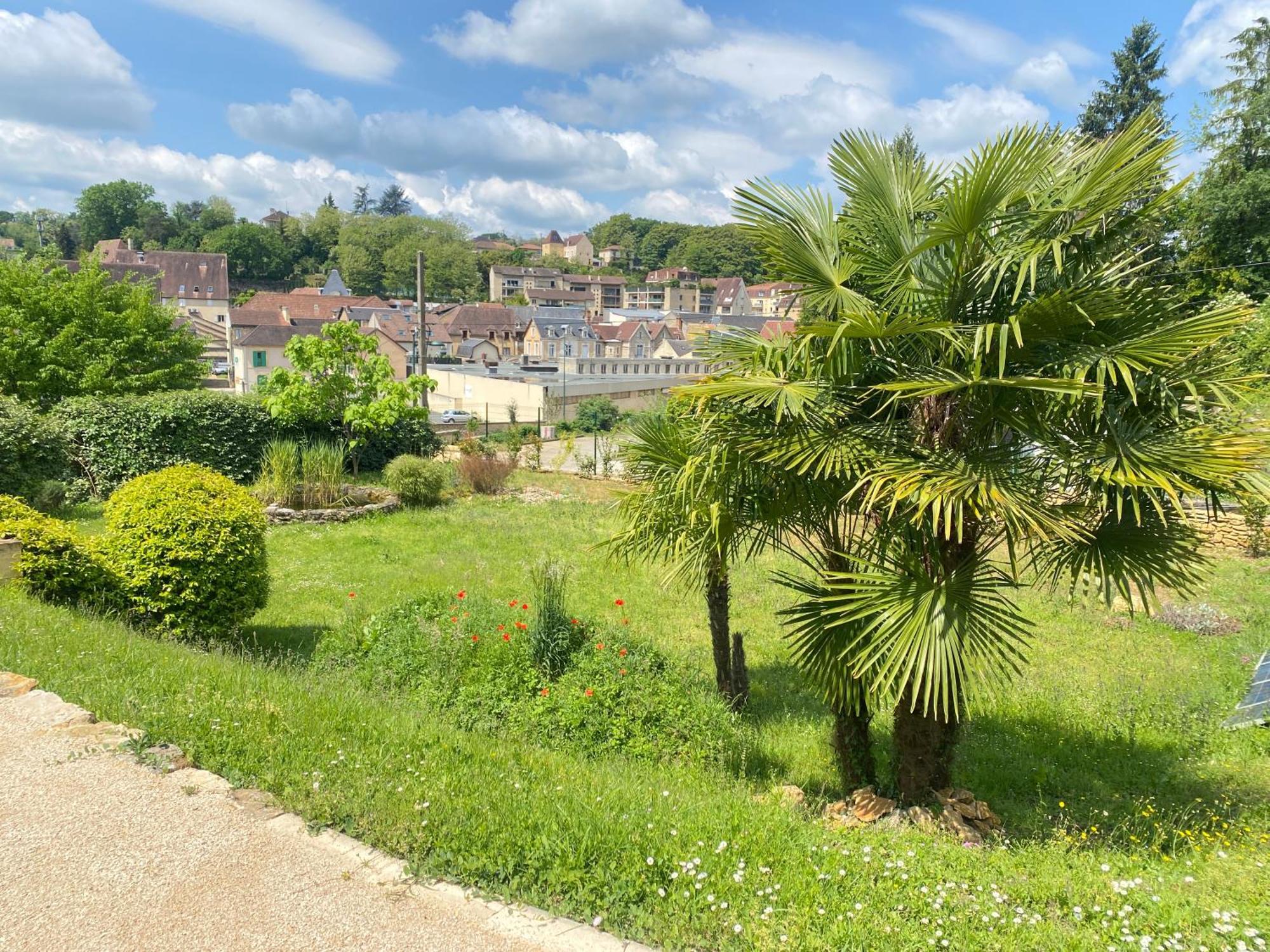 Residence Les Trois Jardins Avec Wifi Et Parking Gratuit Sarlat-la-Caneda Luaran gambar